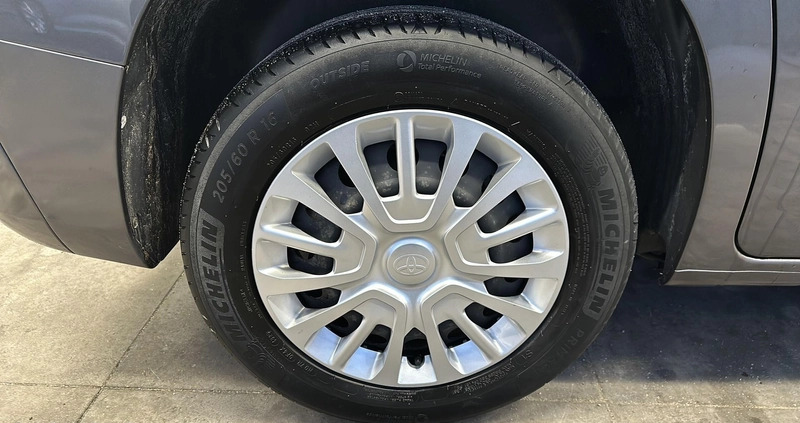 Toyota Proace City Verso cena 77900 przebieg: 123412, rok produkcji 2020 z Mszana Dolna małe 137